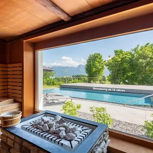 Schwarzenbach - Wellness & Hotel